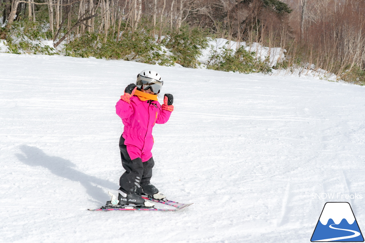 札幌国際スキー場｜祝・2024-2025ウィンターシーズン開幕！SNOW Freaksの滑り初めは、やっぱり『札幌じてんしゃ本舗』の初滑りで決まりです♪